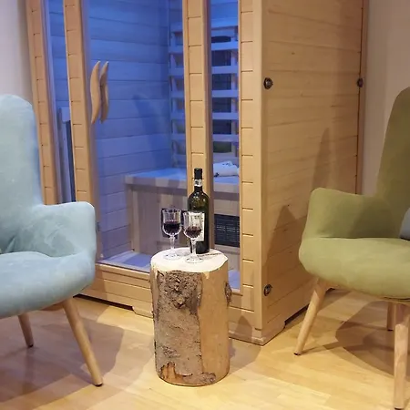 Grenerhof مزرعة للإقامة هوبفغارتن ان ديفر